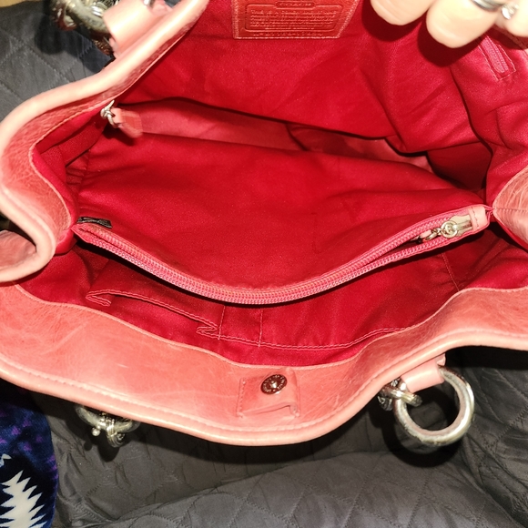 COACH GUC XL POPPY SALMON LEATHER NORTH/SOUTH TOTE BAG - Picture 9 of 14